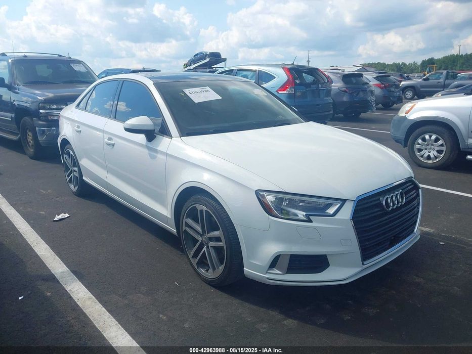 Audi A3 8V Ауди А3 8в 2015-2020 бампер с разборки