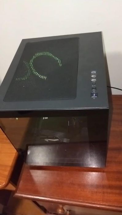 PC gaming Ryzen 5 3600 16gb RAM GTX 1080