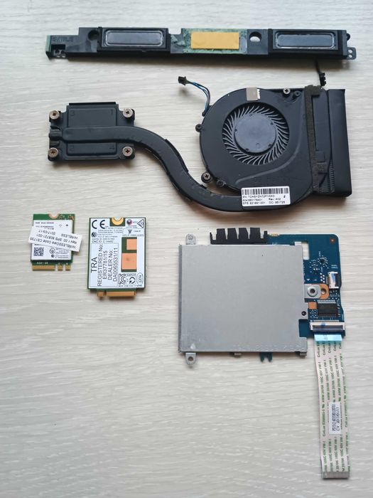 Сенсорний ноутбук HP EliteBook 820 G3 core i5 на запчастини