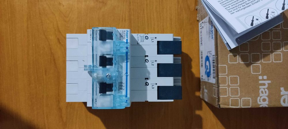 Wyłącznik selektywny Hager HTS350E