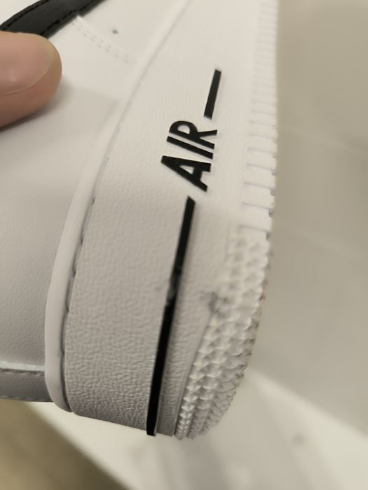 Nike Air force n°44 brancos com Nike a preto
