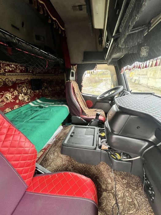 Продам тягач євро 2