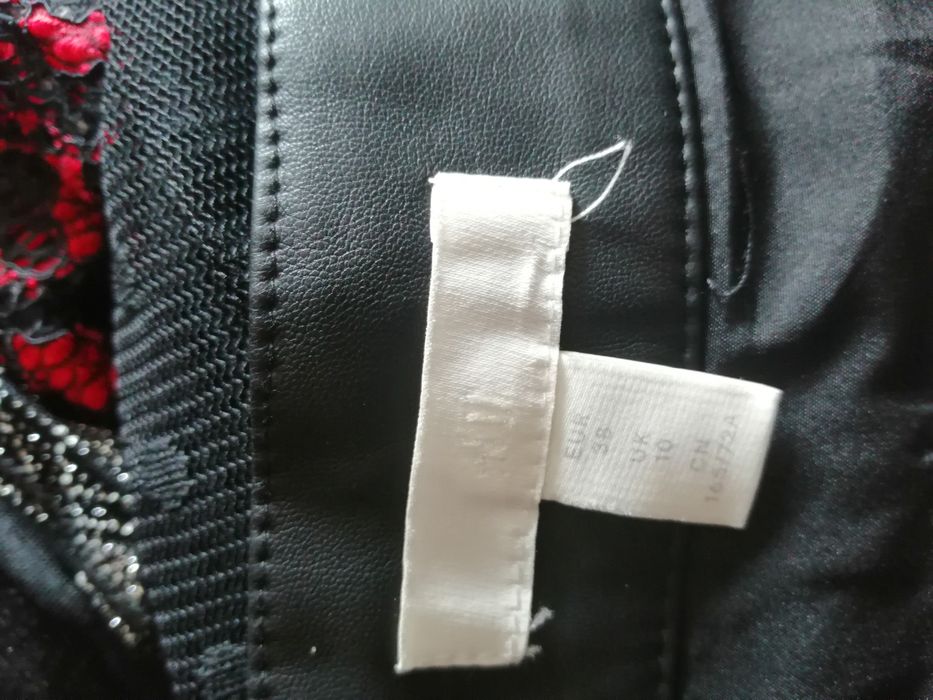 Calções E saia em pele tamanho M