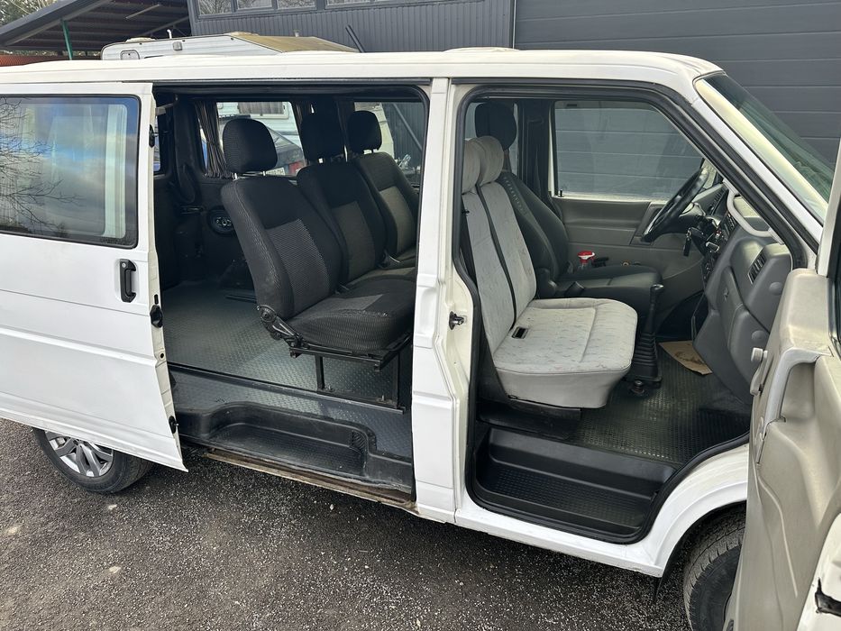 Продам Volkswagen T4 2003 рік. 9 мість