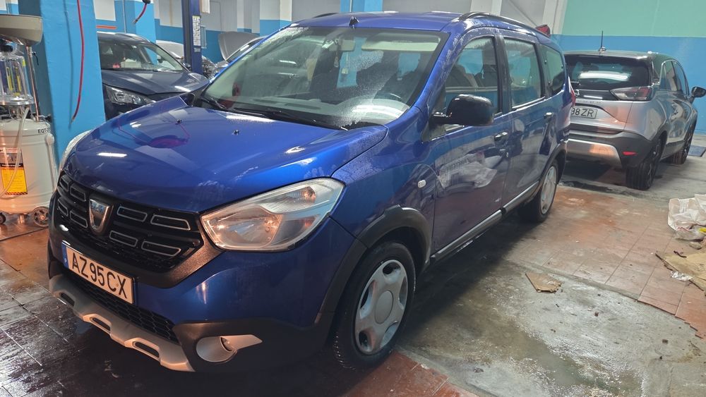 Dacia Lodgy 1.5 Blue DCI 2020 Novembro