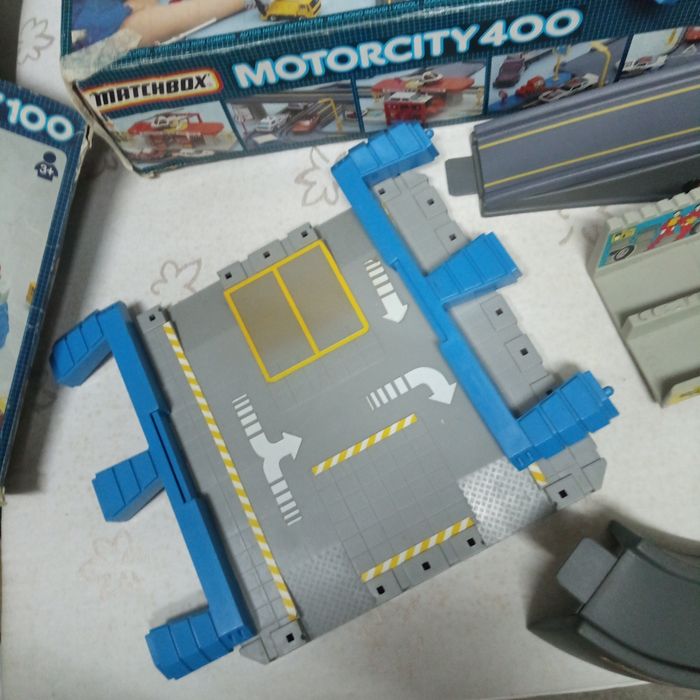 Vendo Kit matchbox 400 e 100