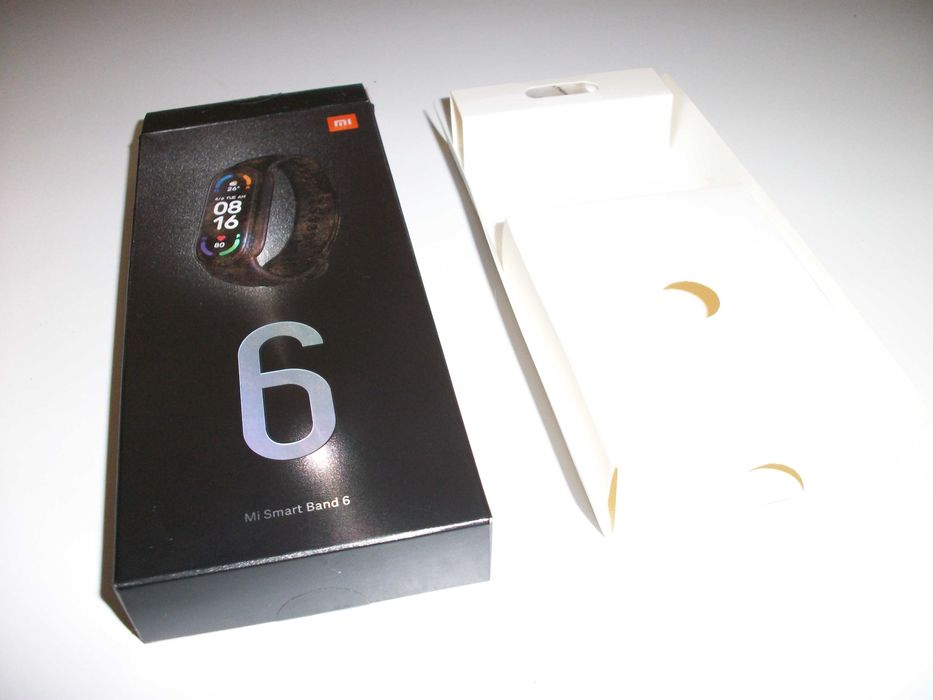 Caixa Pulseira XIAOMI Mi Band 6