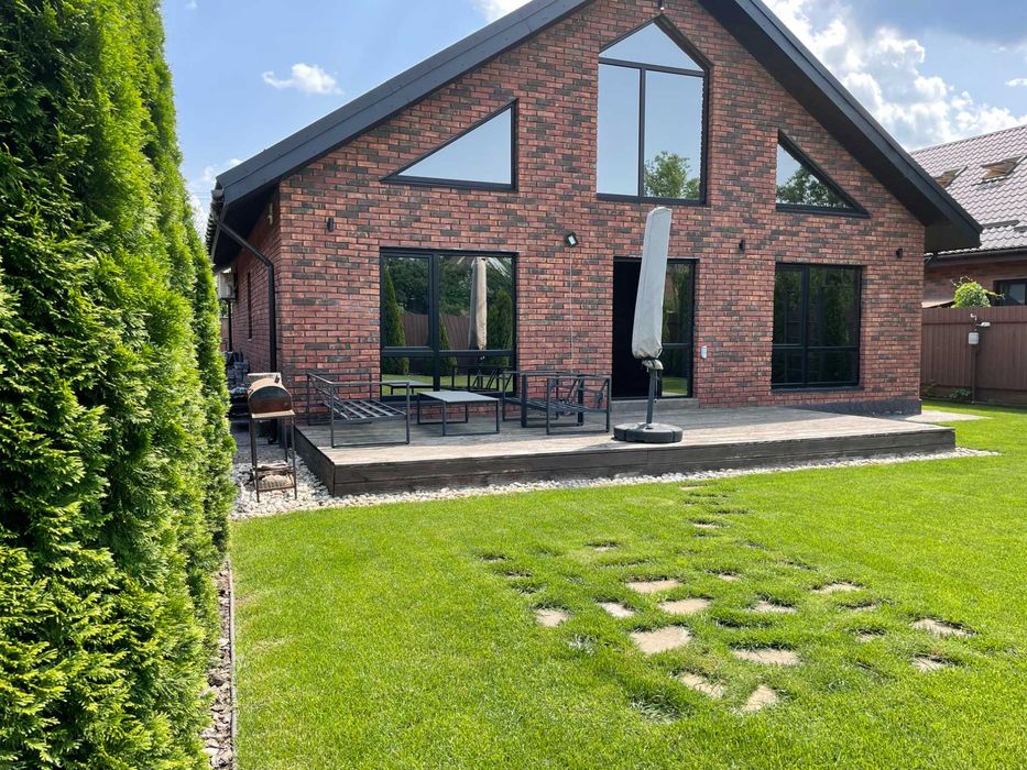 Будинок з ремонтом на 160 м2, 6 соток + відео. Від власника.