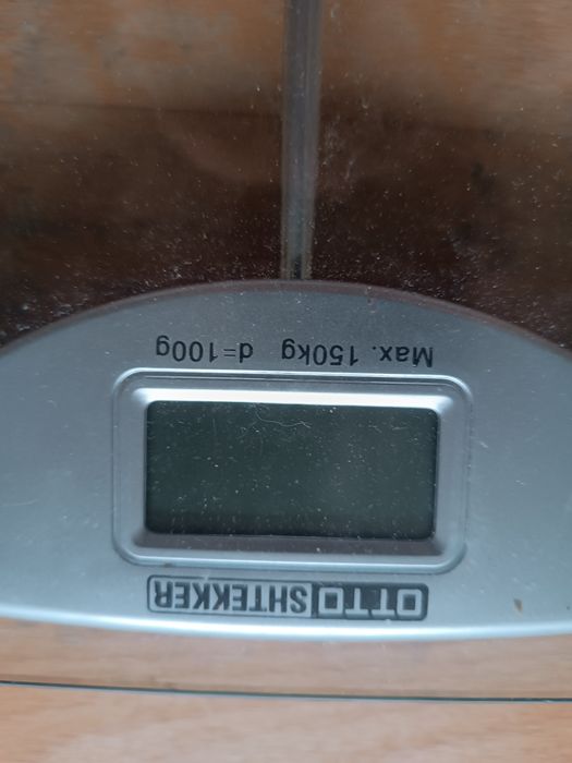 Весы , Ваги OTTO Shtekker PW-7122  не вмикаються