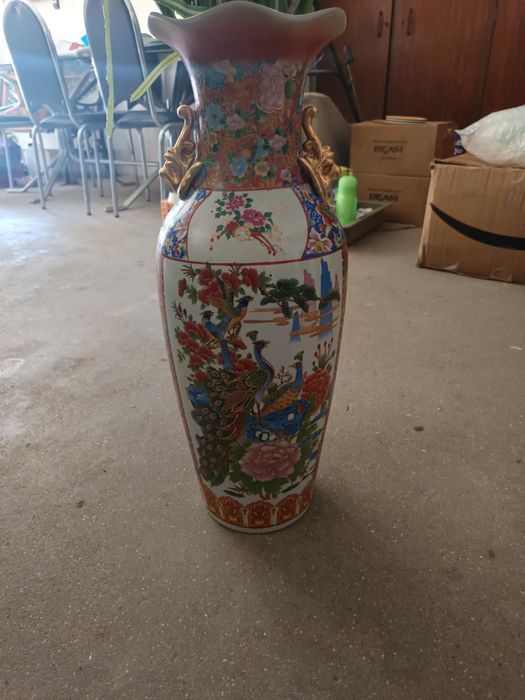 Vaso pintado à mão