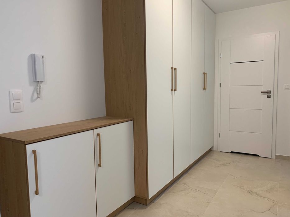 3 pokoje w apartamentowcu