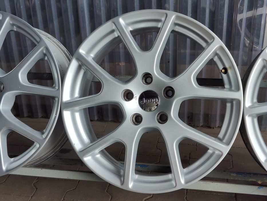 Oryginalne Felgi aluminiowe Fiat Freemont Jeep Dodge 7x19'' 5x127