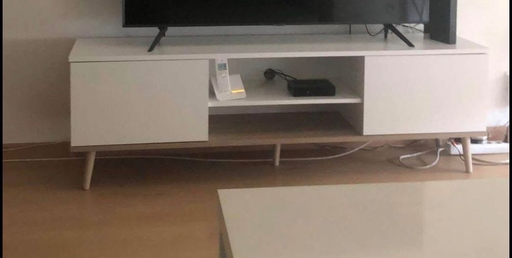 60 euros móvel da TV