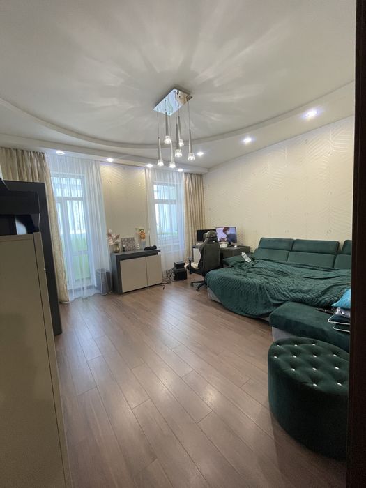 3-кімнатна, Центр, Печерськ, метро Печерська, вул. Коновальця 36-Е