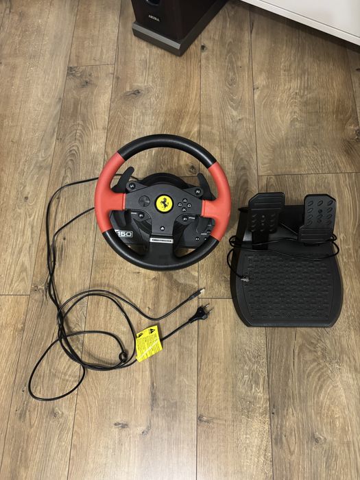Kierownica thrustmaster t150 ferrari ps4/ps3/PC