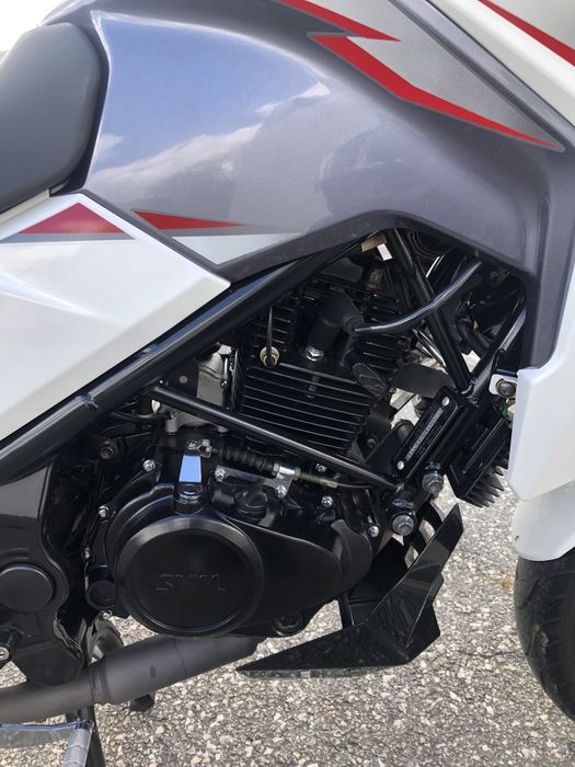 SYM NH-X 125cc Naked