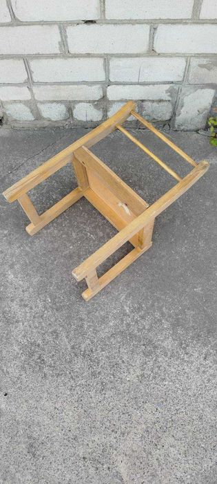 Детский стульчик