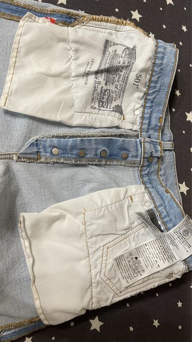 Джинсові шорти Levi's (оригінальні) М