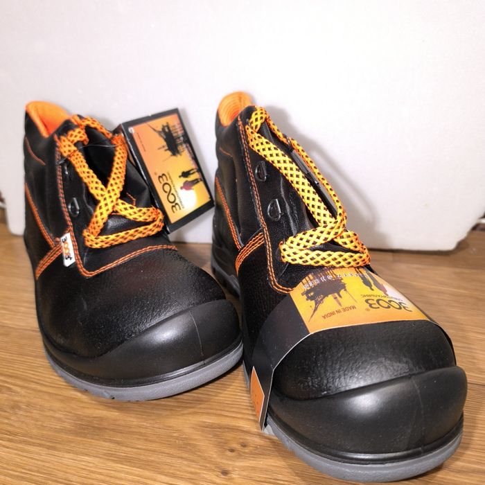 Спец взуття 43 розмір