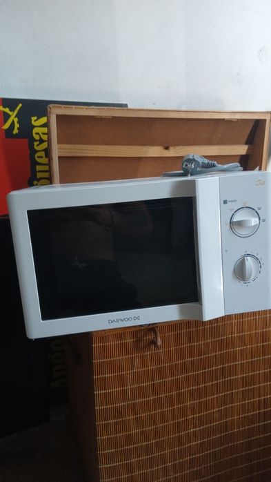 Micro-ondas usado mas como novo