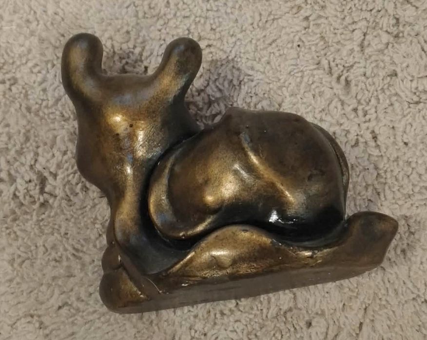 Ozdobna figurka ślimak