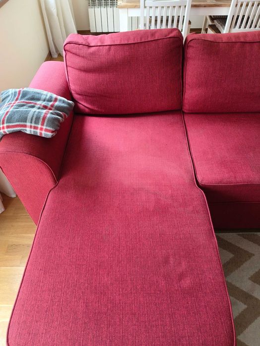 Sofá cama Conforama vermelho