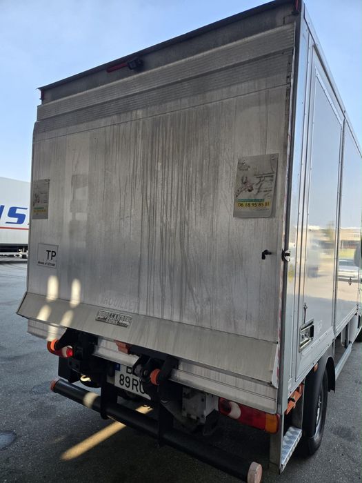Renault Master c/plataforma