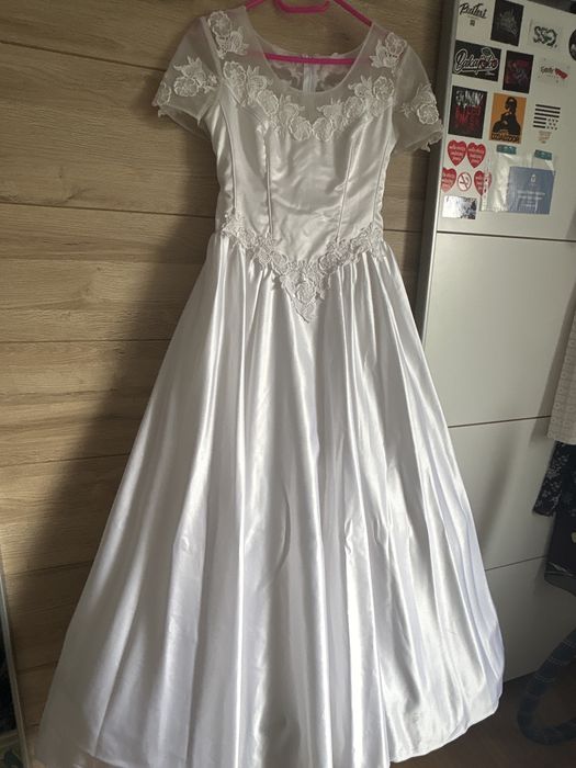 Szczesliwa Suknia ślubna