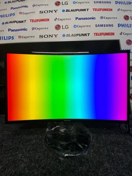 Монітор Samsung C27F398FWR, 27”дюймів FHD, VA, 60Hz