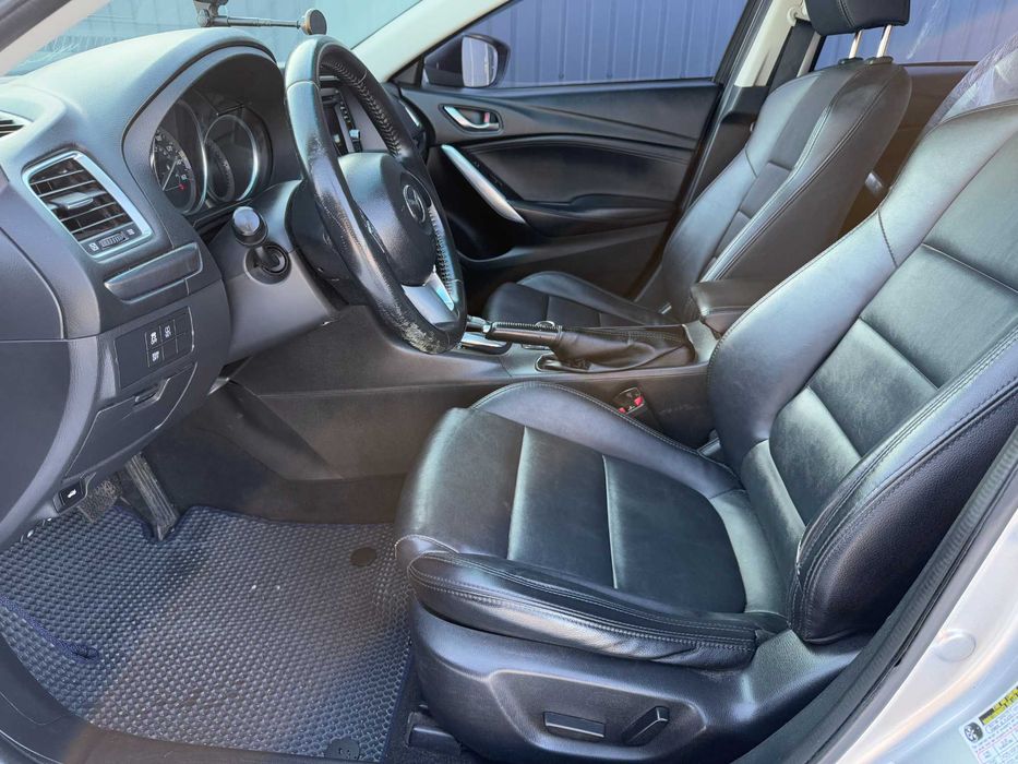 Mazda 6 2014 гарний стан
