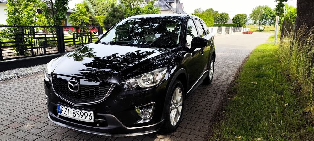 Mazda CX-5. 2.2. 175 km