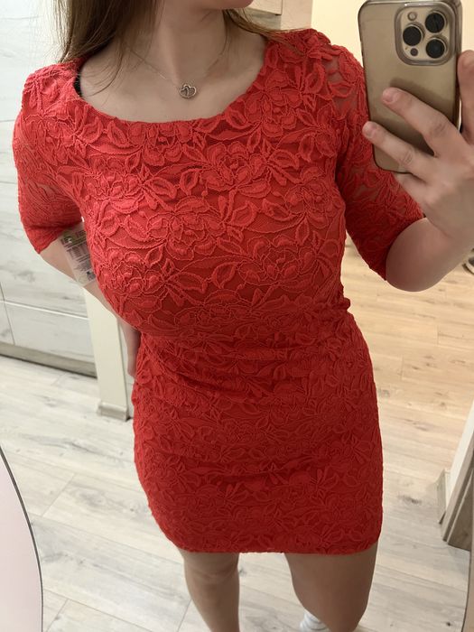 Czerwona sukienka