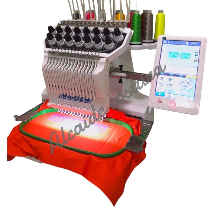 Máquina de Bordar Industrial 15 agulhas