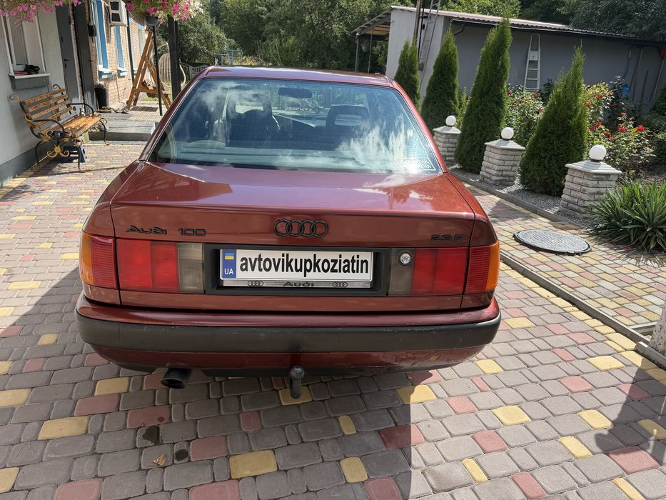 Продам або обмін Ауді 100  на повному ходу