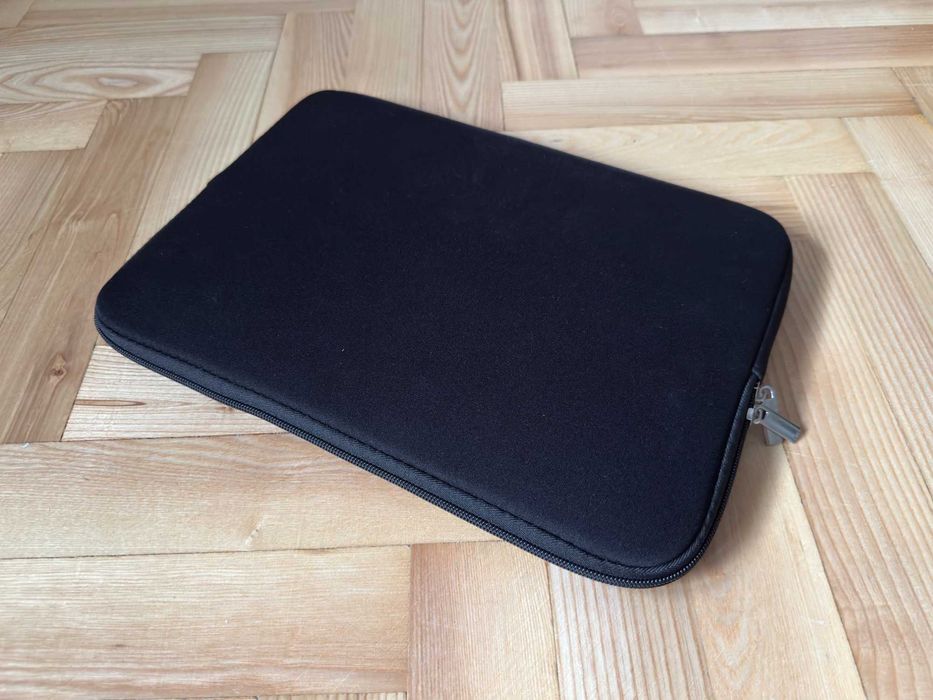 MacBook Air 13" M4 16 GB RAM, 256 GB, 100% bateria, Gwarancja