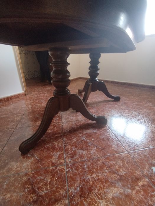 Vendo Conjunto Mesa + 6 Cadeiras