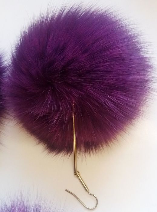 Комплект біжутерії з хутром.