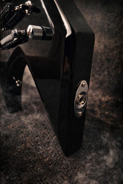 Gitara elektryczna Harley Benton plus wzmacniacz Marshall