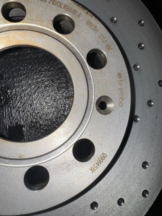 Discos de travão perfurado Brembo