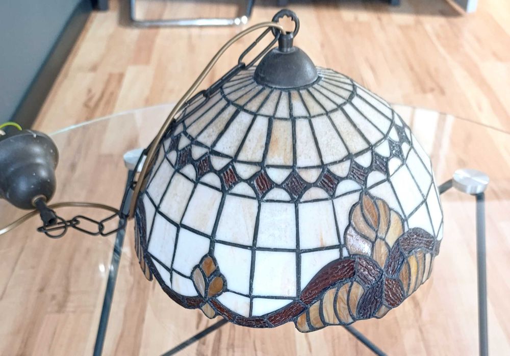 Używana lampa witrażowa