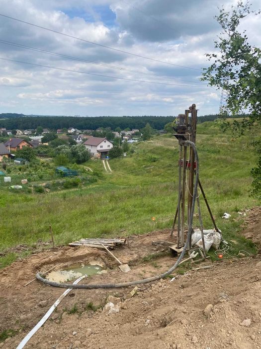 Буріння свердловин Лиса Гора Новопавлівка Бандурка / скважина під ключ