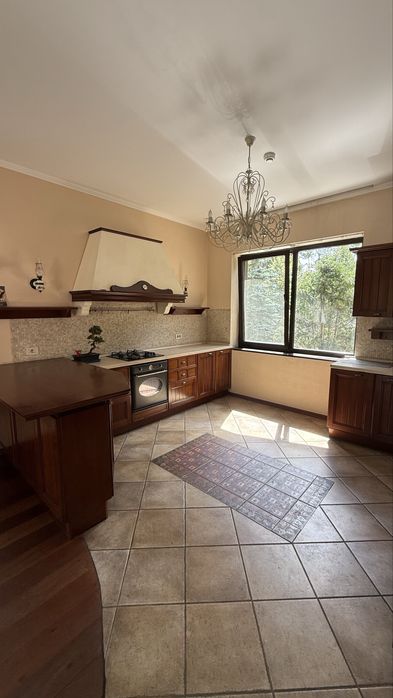 Продажа дома с. Дмитровка 415 м2. 30 соток. Резиденция в соснах.