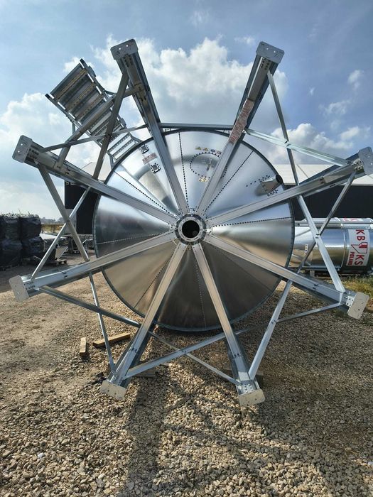 Silos zbożowy lejowy o ładowności 10 ton *PRODUCENT*