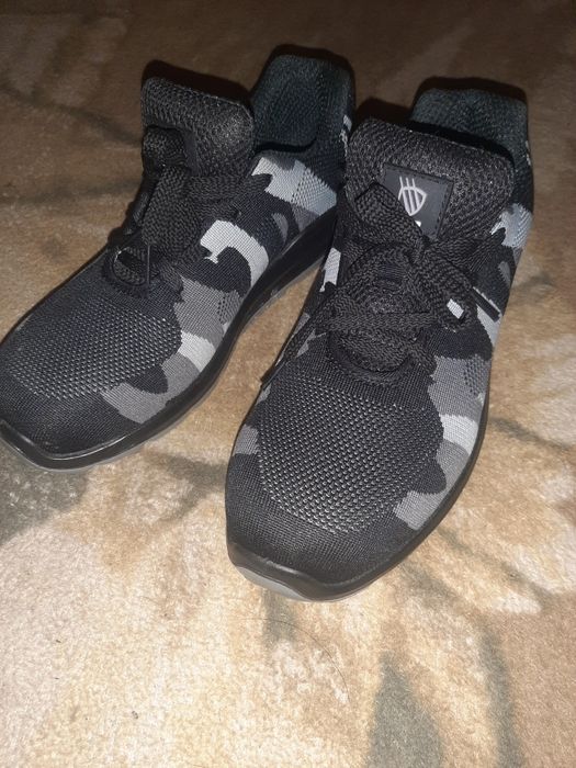 Obuwie ochronę raz na nogach w jdealnym stanie