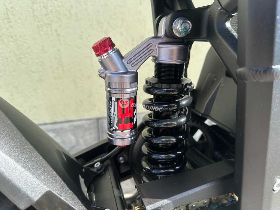 Електромотоцикл ReRode R1 72V 35Ah 2500W