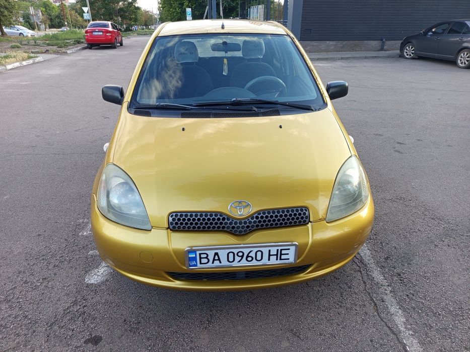 Продам Toyota Yaris Автомат
