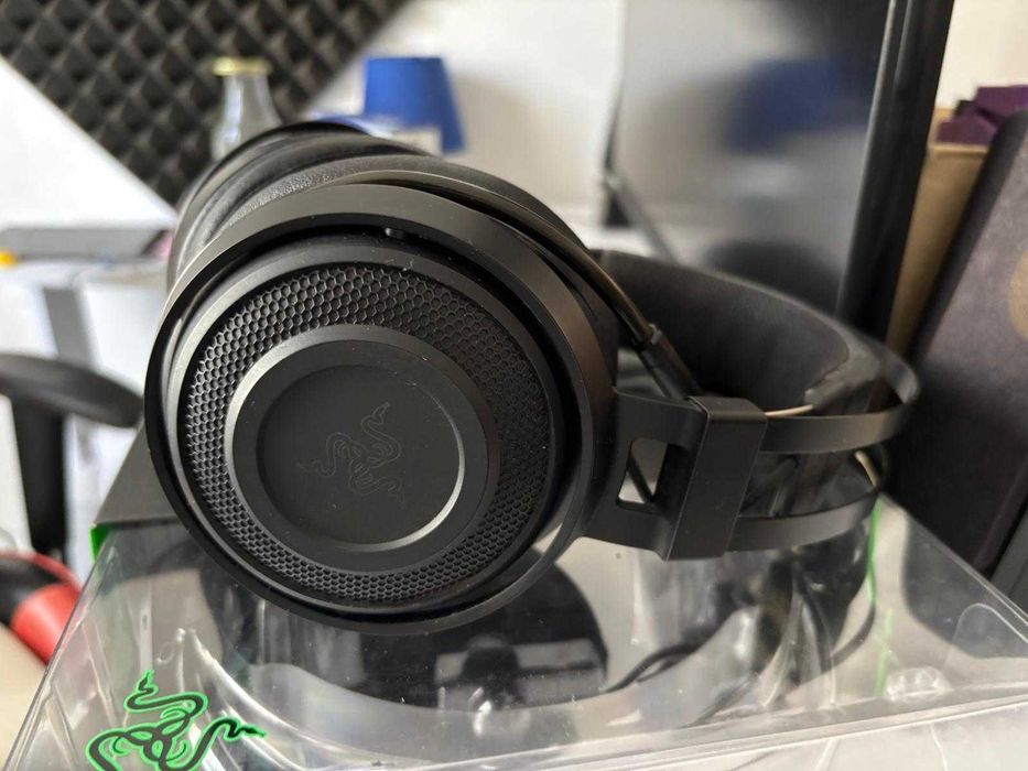 Razer Nari Essential Wireless Gaming Headset