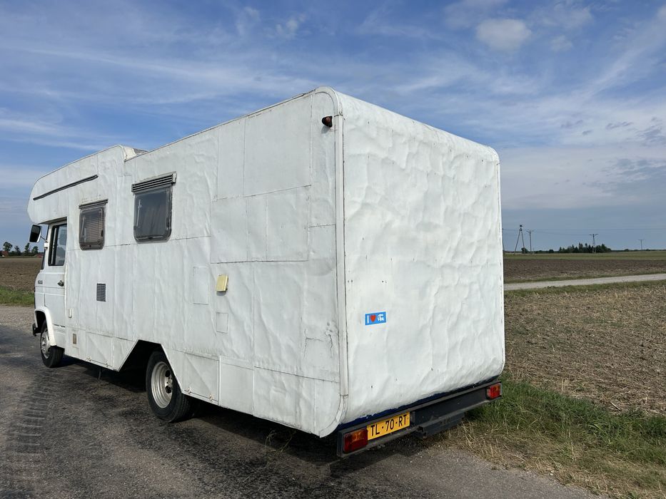 BIG Kamper mercedes ,zalany oldscool 68 r kat B