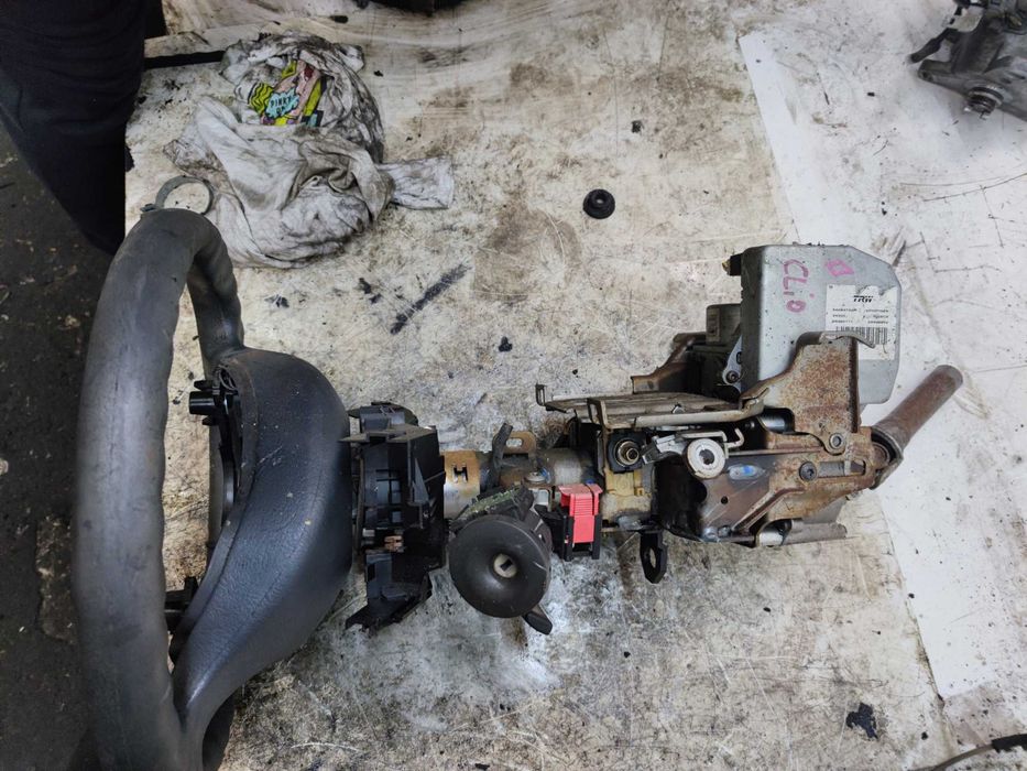 Renault Clio III Kolumna Kierownicza Kierownica Stacyjka Wspomaganie