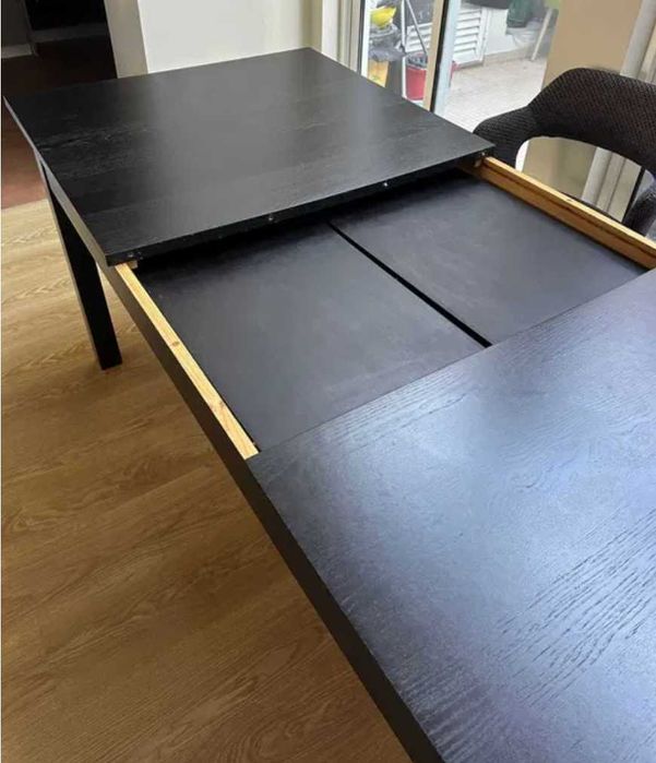 Mesa extensível + 6 cadeiras IKEA em bom estado